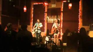 Cleveland - Luke Doucet & Melissa McClelland - Living Room, September 17, 2010