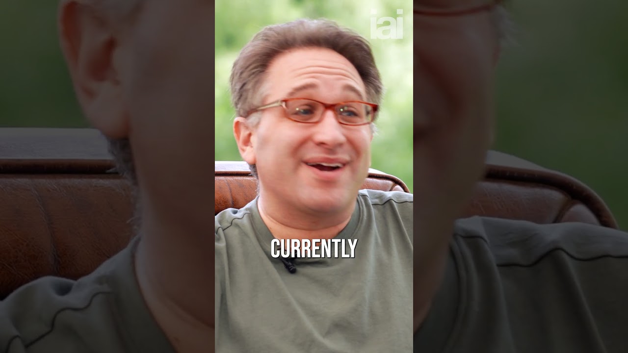 There is only one fundamental difference between humans and computers | Scott Aaronson