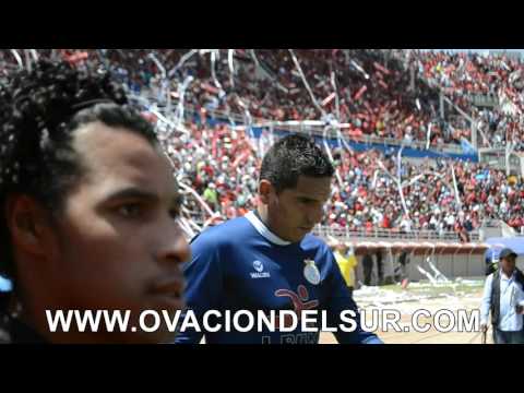 "Barras del FBC Melgar - Fútbol Peruano 2015 -" Barra: León del Svr &bull; Club: Melgar