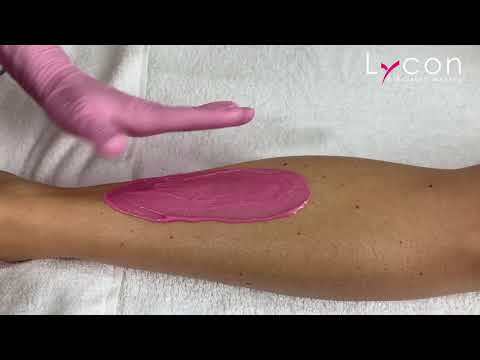 Waxing with Lycon’s LYCODream Hybrid Hot Wax