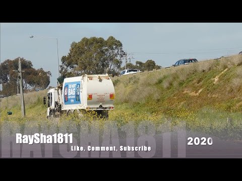 7904V - BL27-BL32 (Fruit) & 9191 - IEV100 & Garbage Truck - Australian Trains by Raysha1811