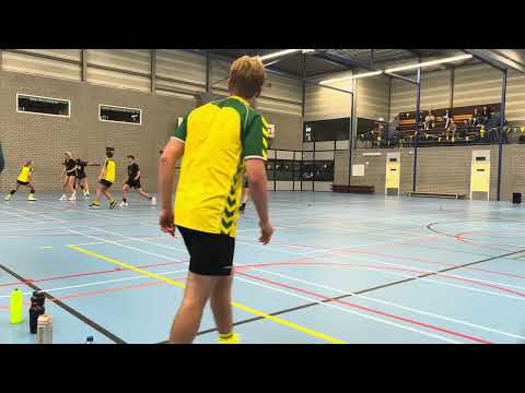 Huizen U19-1 - Woudenberg U17-1 1e helft