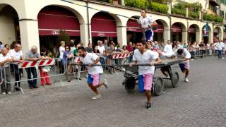 preview picture of video 'Palio San Rocco 2014 Figline e Incisa Valdarno (Ultra HD)'