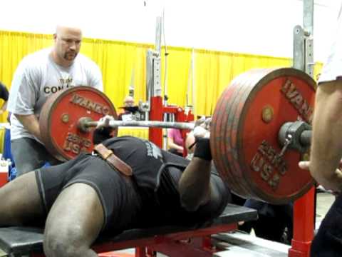 Charles Bailey at the 2009 USPF American Cup: 606-lb Opening Bench Press