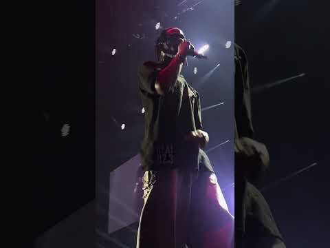 Travis Scott Does Drake's Verse | iHeart Festival