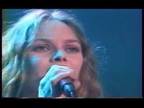 Waiting on an angel VANESSA PARADIS