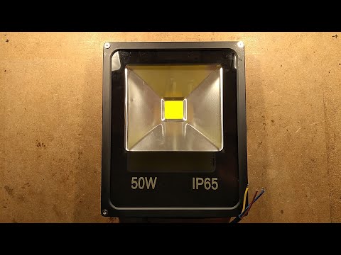 Another cheap eBay LED floodlight.  Is it really going to be 50W?