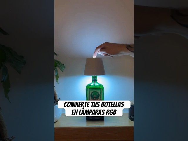 Vídeo relacionado con ledscom.de Lámpara de sobremesa Lámpara de corcho FLAKO con interruptor y cable textil, cáñamo, beige natural, 1x E27 máx. 60W, sin botella, sin bombilla