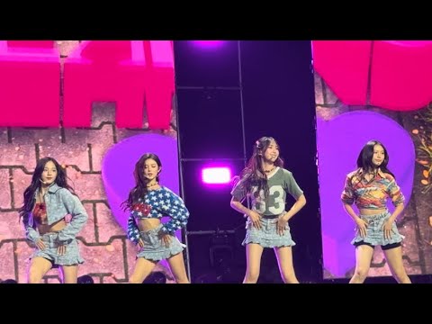 NewJeans (뉴진스) - Hype Boy - Music Bank in Mexico [Fancam]