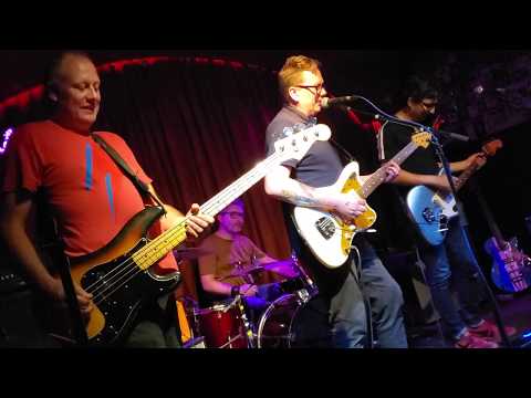The Sheila Divine - "Hum" Live at Kung Fu Necktie, Philadelphia, PA 7/12/19