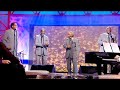 Le Golden Gate Quartet fait une surprise à Line Renaud