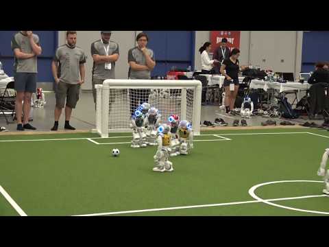 2018 RoboCup SPL Quarter Final rUNSWift vs HULKs