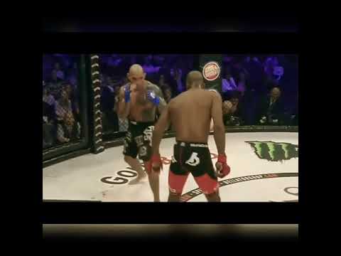 Michael "Venom" Page vs Cyborg Santos! HARD KNOKOUT!😱