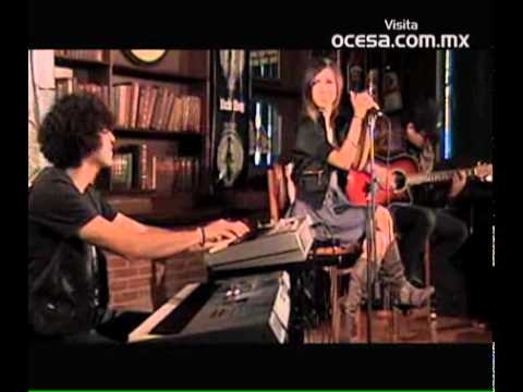 Paty Cantú - Acoustic - 03 - I'm left alone