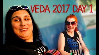 I SUCK AT VLOGGING! | VEDA 2017 Day 1