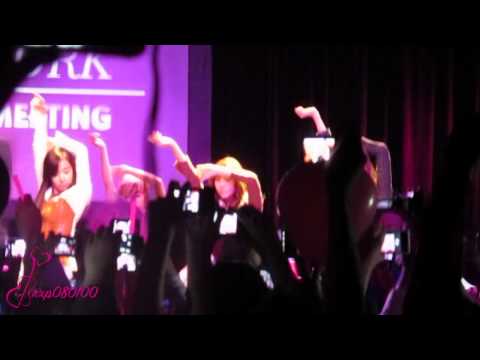 [FANCAM] 111024 SNSD Seohyun - The Boys @ Soshified Fanmeeting