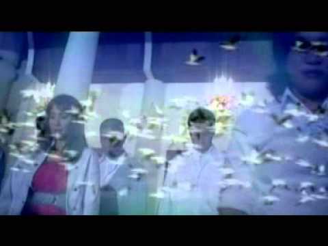 SINGING FOR JESUS By Yochen Amos