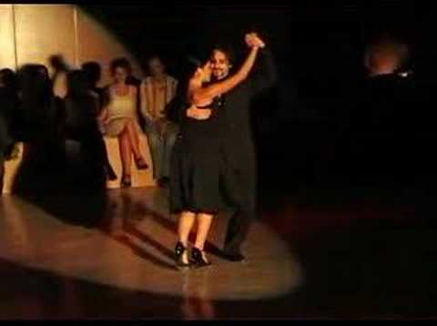  Javier Rodriguez  and  Geraldine Rojas  are  dancing  to  the  tango  "  Mala Junta  "