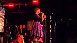 Kiss Me - Leigh Nash - Live at the City Winery in NYC - 9/23/15