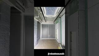 ประตูบานเลื่อนรางบน+ช่องแสงข้างแบบสลิม