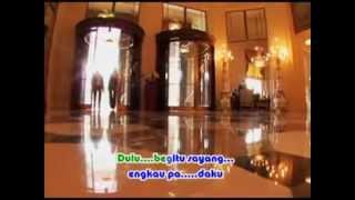 Download lagu Dian Piesesha - Apa Salahku mp3 Download lagu Dian Piesesha - Apa Salahku mp3