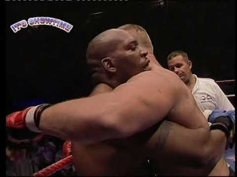 Dick Vrij gegen Barrington Patterson