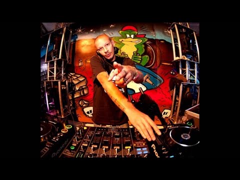 Tieum - @ Stahtanz (2004)