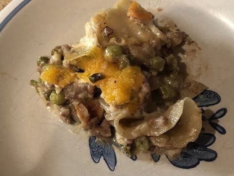 Ground Beef w Vegetables over Potatoes Casserole