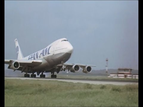 Pan Am Boeing 747-121 N742PA "Clipper Neptune's Car" at Moscow Sheremetyevo Airport, 1988