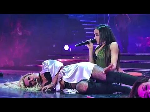 Britney Spears, Tinashe - Slumber Party (Live From Las Vegas)