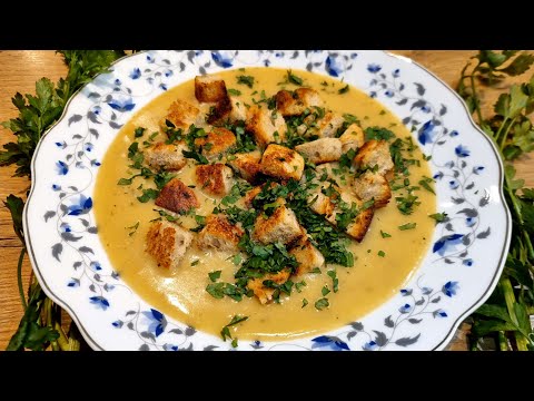 Leckere und einfache Suppe für Heiligabend und nicht nur - geschälte Erbsencreme