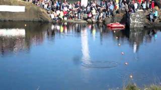 preview picture of video 'Things to do around Loch Melfort Hotel: Easdale Island Stone Skimming Championship (2)'