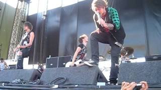 Asking Alexandria - Not the American Average - LIVE