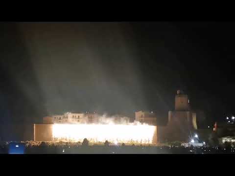 Termoli, l’incendio del Castello di Ferragosto