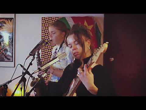 Nilüfer Yanya - Full Performance (Live on KEXP at Home)