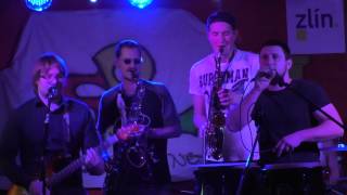 Video Senzace příštího léta, Gyros, Klub Bamboo, Zlín, 19. 12. 2015