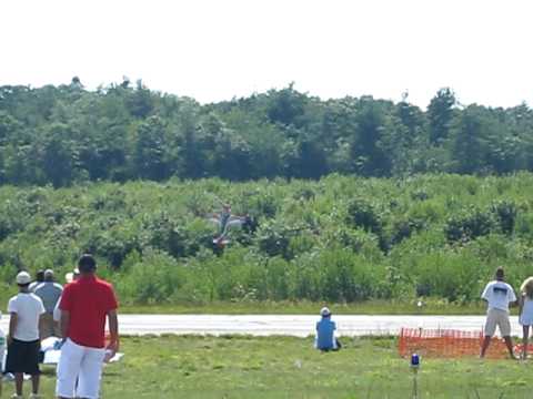 Huckfest 2009 Gardner MA - Hovering in the Trees!