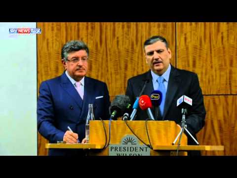 مؤتمر صحفي لرياض حجاب يتهم دمشق بإفشال المفاوضات في مؤتمر جنيف ٣