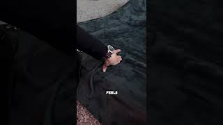 GOLD YELLOW SAMOLEPICÍ LÁTKA (IMITACE BROUŠENÉ KŮŽE ALCANTARA) 149cm x 15m