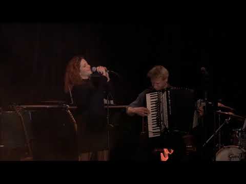 Lucia Šoralová - Je to krásný