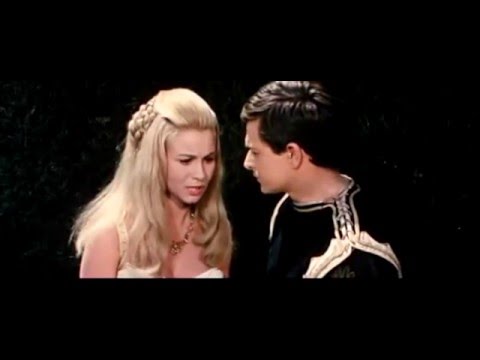 Capucine & Fred — Maciste Contre Le Capital