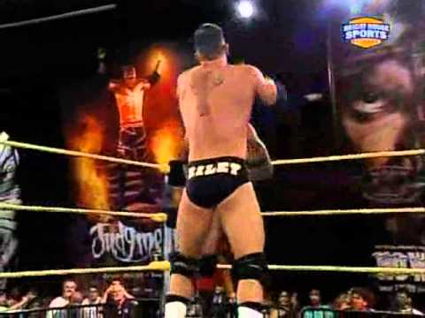 Alex Riley defends FCW title against Percy Watson (1 of 2)
