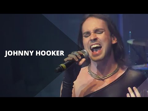 Johnny Hooker com João Inácio, Joana Cid e Jr Bokaum no Sesc Bom Retiro - Show | #EmCasaComSesc