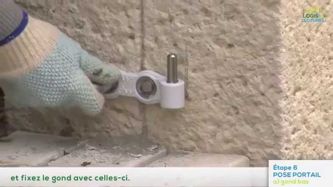 Installation d'un portail, pose du gond bas d'un portail, Logis et clôtures