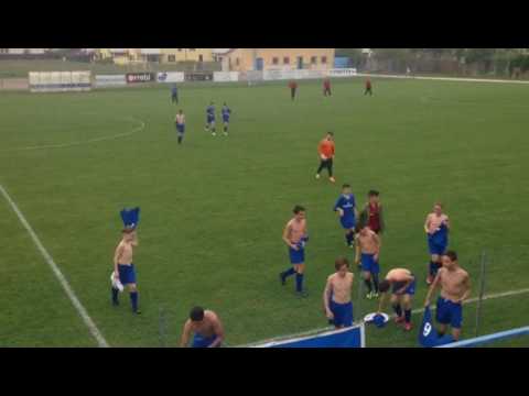 Calcio Casale Esordienti 2004 vincono il campionato 2017 05 06