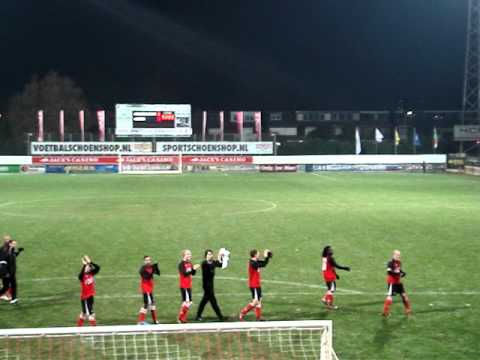 feest na afloop helmond sport-veendam 3-1 13-12-10
