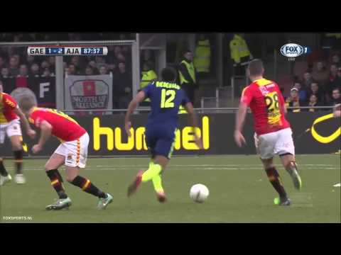 Go Ahead Eagles keeper gifts Ajax a win with hilarious mistake