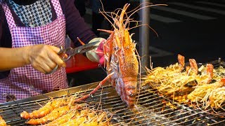 Chinese Street Food Liuhe Tourist Night Market