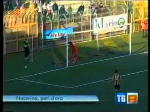 servizio sul tg3 campania juve stabia  nocerina 2-2 14 novembre 2010.flv
