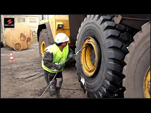 How to Change a Tire on a Dump Truck? That’ll Feel You Crazy